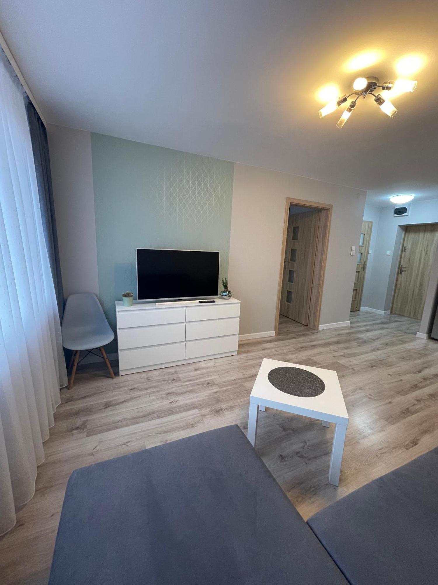 Apartment Mieszkanie W Centrum Z Oddzielna Sypialnia *