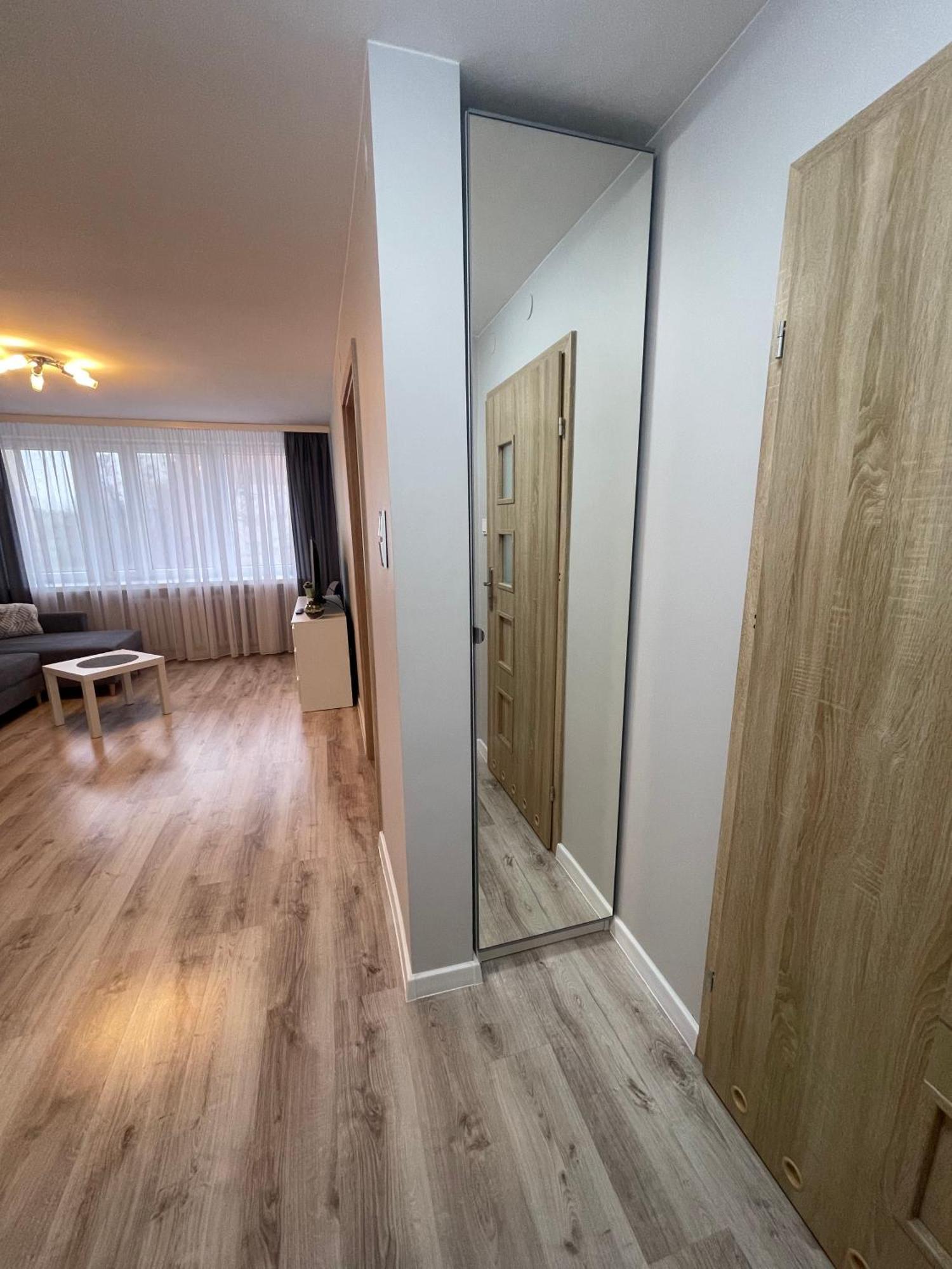 Apartment Mieszkanie W Centrum Z Oddzielna Sypialnia *
