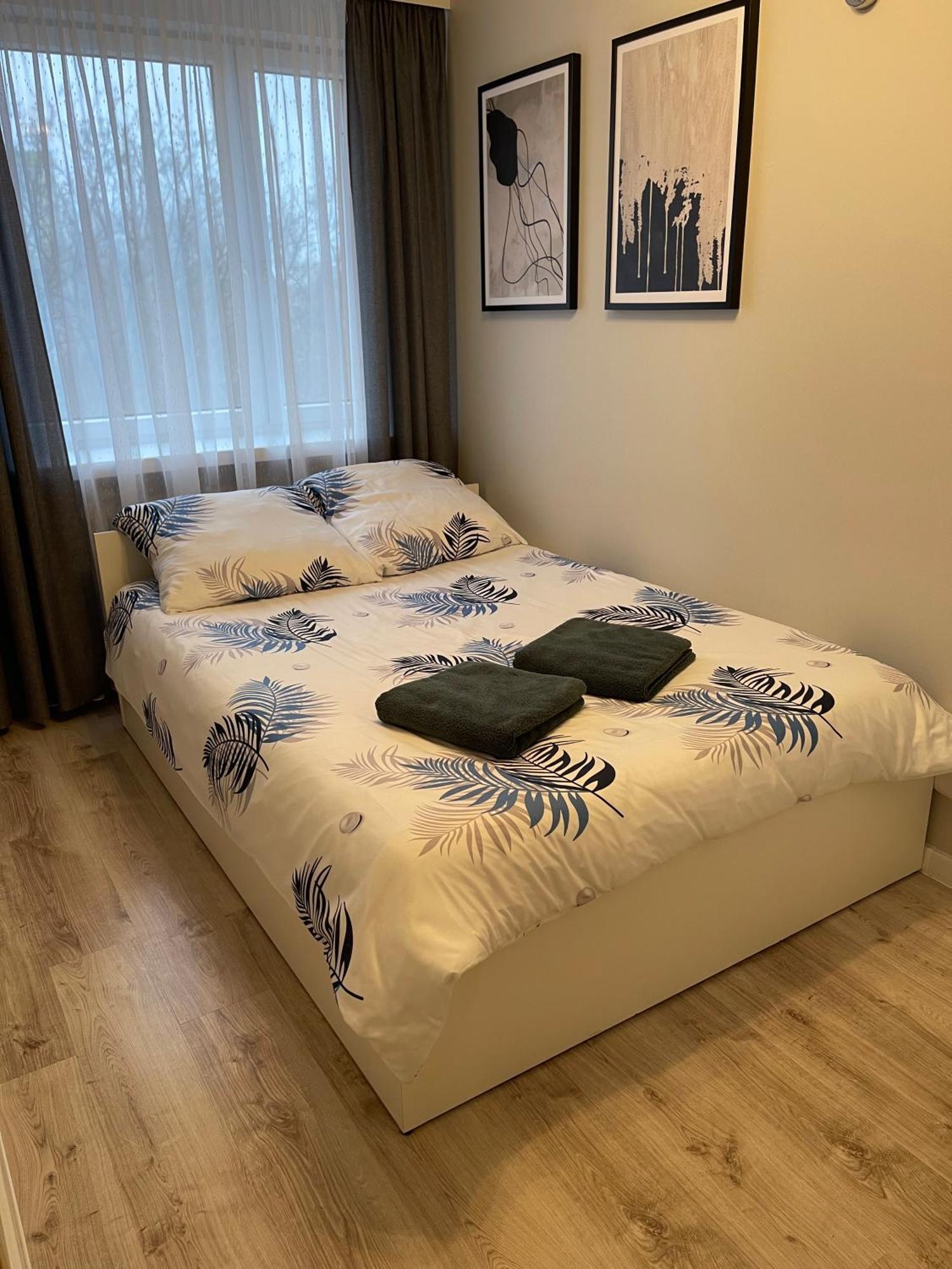 Mieszkanie W Centrum Z Oddzielna Sypialnia Apartment